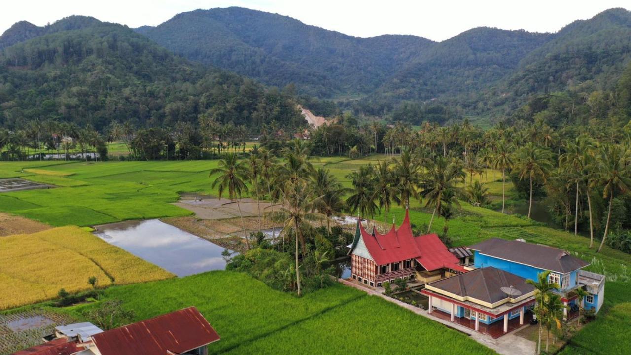 Rumah Gadang Tokama, Simarasok Baso Екстериор снимка